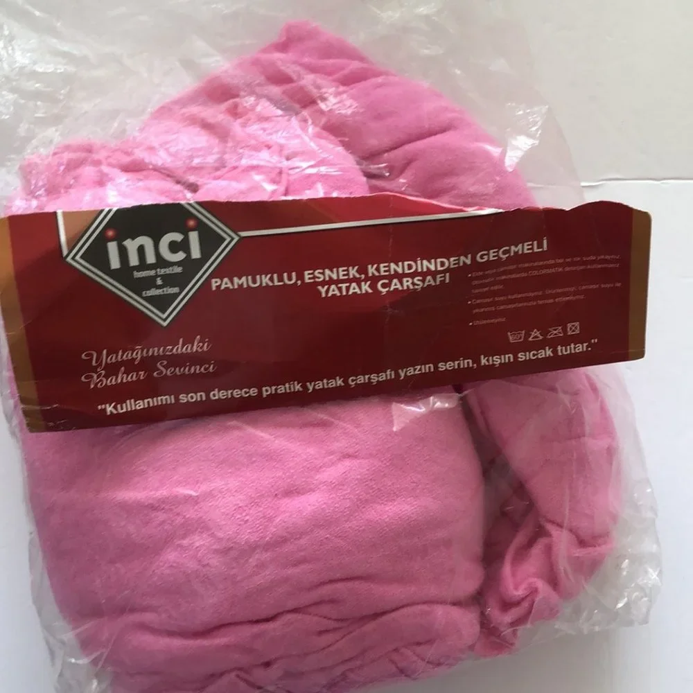 Inci Pink fitted sheet mesh queen new